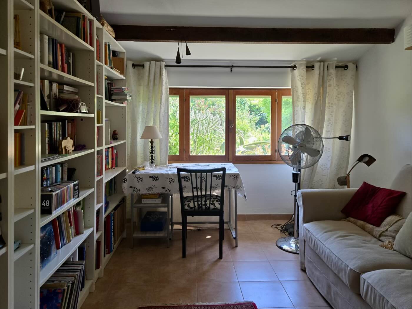 Living room (studio)